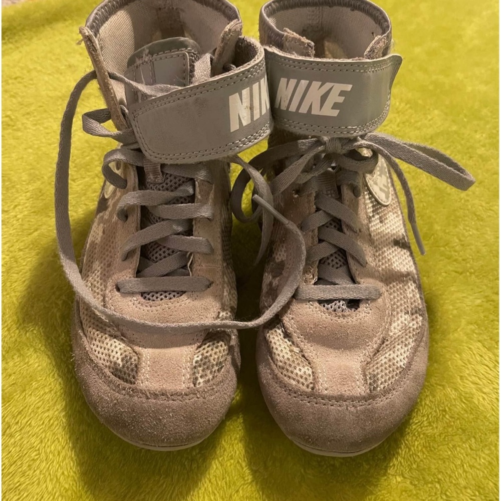 Little boys wrestling shoes, size 2 Nike.